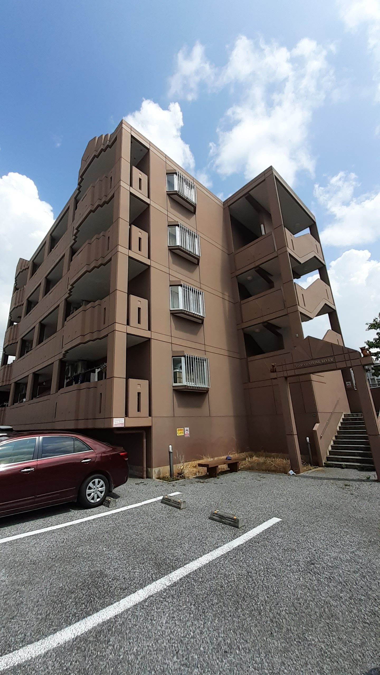 マンションストーンリバー