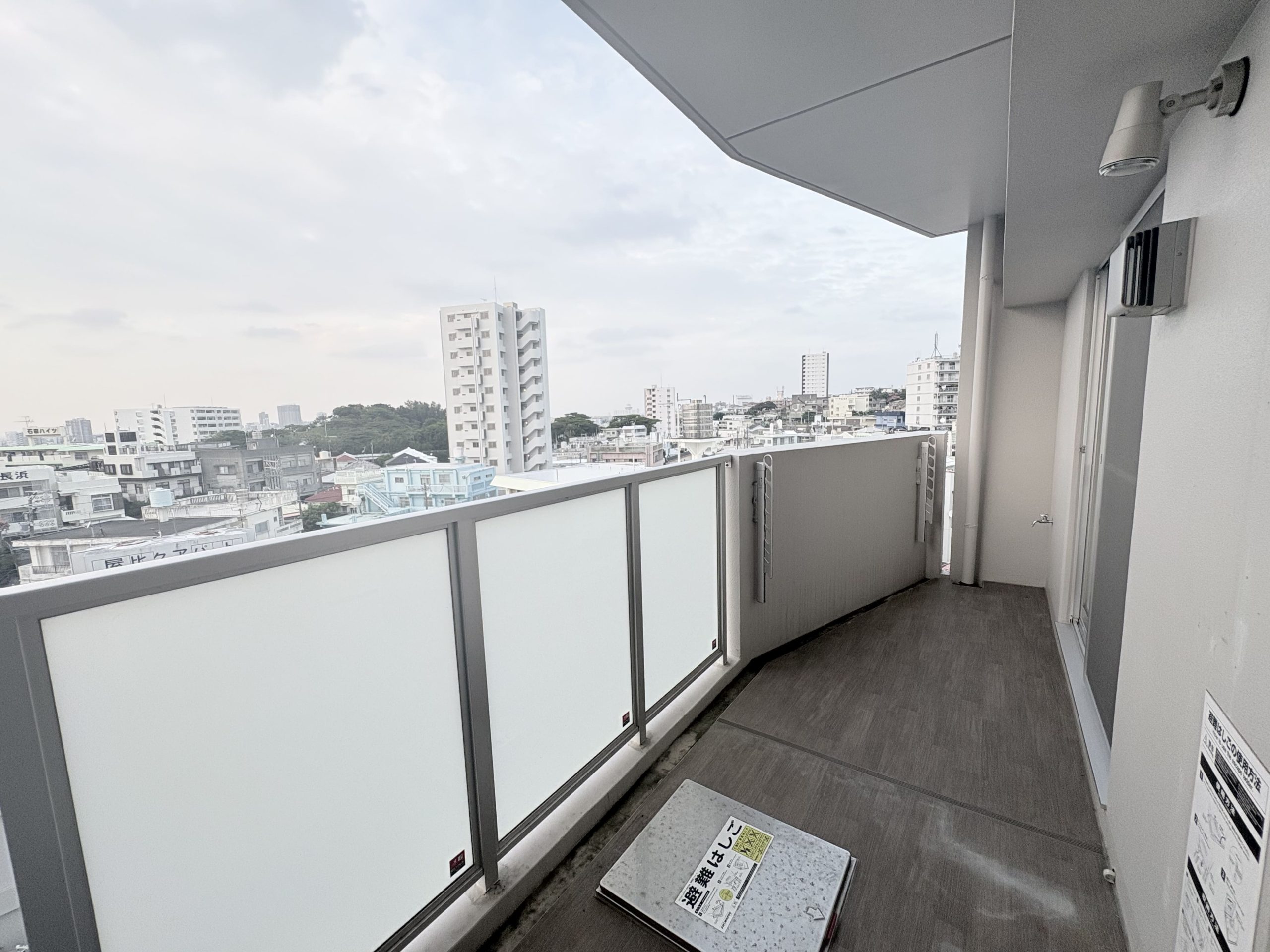 築浅3LDKで快適生活/ディアコート識名