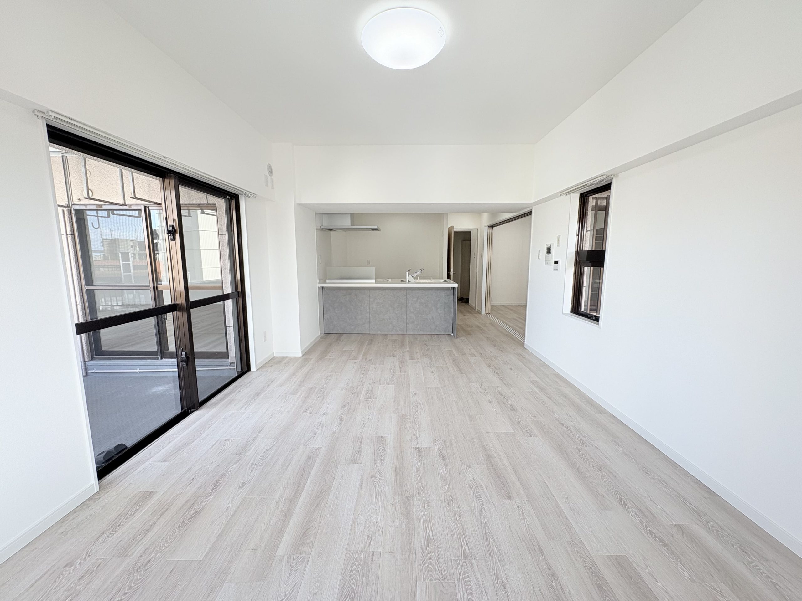 グランシャトレ松尾/リノベーション済みの広々2LDK　