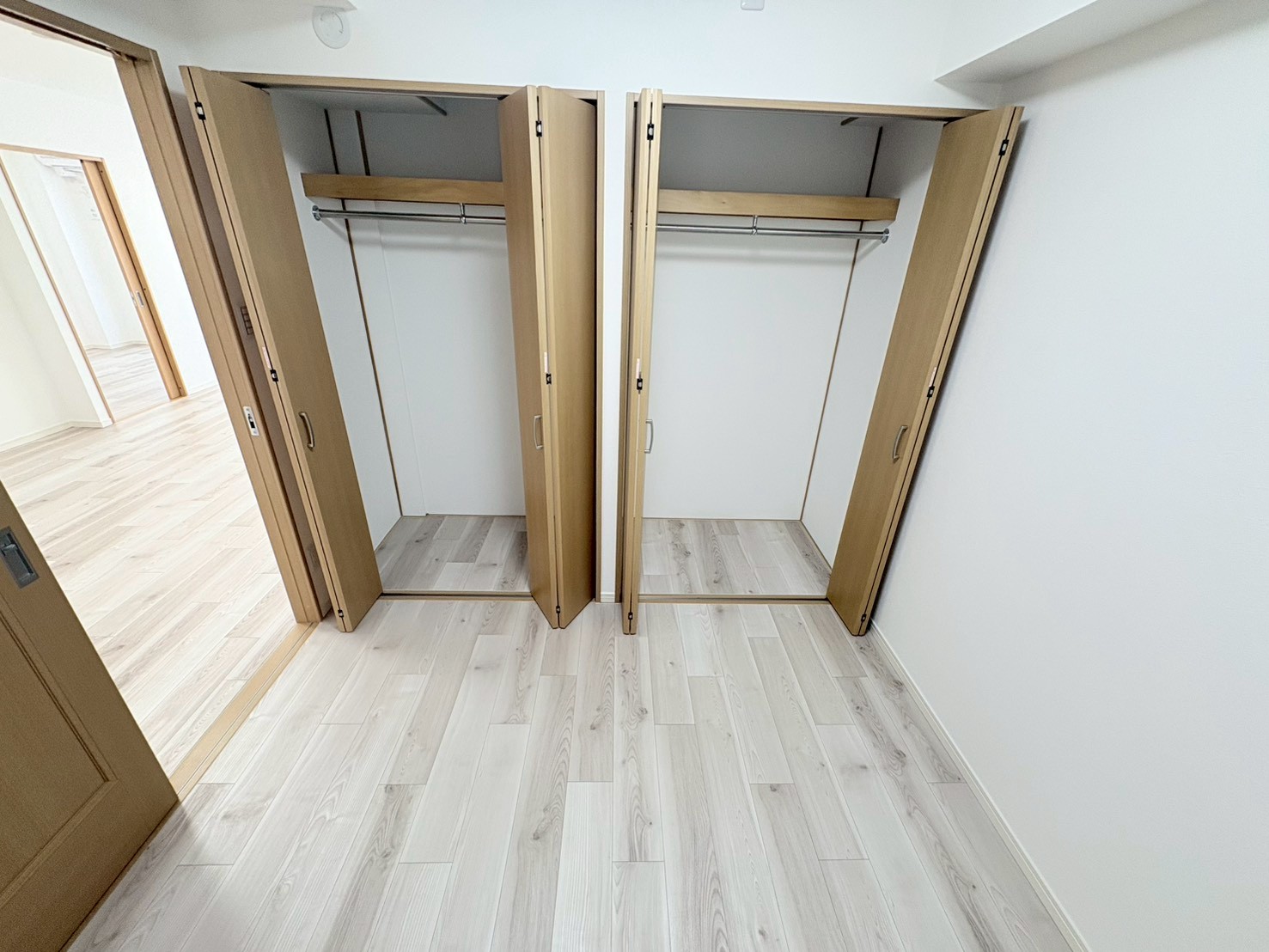 天久国道58号線沿い/ウィングシャトー那覇オーシャンビュー【6階】