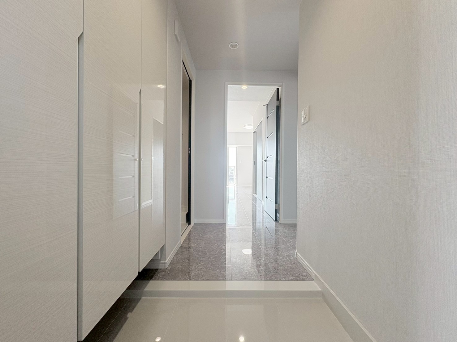 【賃貸】ソルテラス那覇西町/9階/2LDK